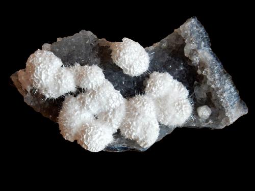 Okenite<br />Bombay Quarry, Mumbai Suburban District, Maharashtra, India<br />90 mm x 40 mm x 10 mm<br /> (Author: Dany Mabillard)