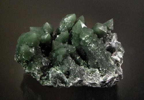 Quartz<br />Zona minera Huanggang, Hexigten Banner (Kèshíkèténg Qí), Chifeng (Ulanhad), Región Autónoma Mongolia Interior, China<br />7.0 x 4.5 x 4.0 cm<br /> (Author: Michael Shaw)