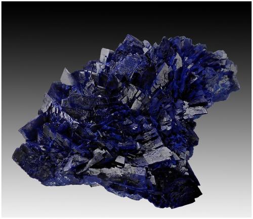 Azurite<br />Milpillas Mine, Cuitaca, Municipio Santa Cruz, Sonora, Mexico<br />90 mm x 70 mm x 40 mm<br /> (Author: silvia)