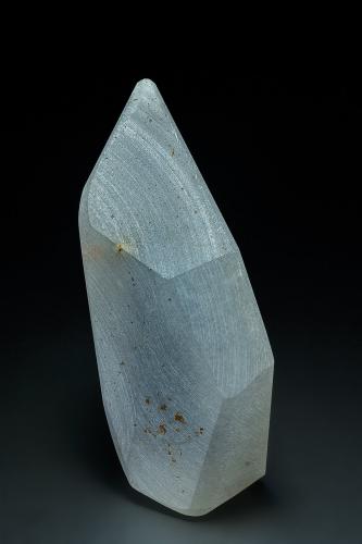 Quartz (variety agate)<br />Paraíba, Brazil<br />12.2 x 6.2 cm<br /> (Author: am mizunaka)