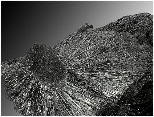 Berthierite<br />Mina Herja, Chiuzbaia, Baia Sprie, Maramures, Rumanía<br />8 cm x 4 cm x 4 cm<br /> (Author: silvia)