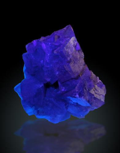Fluorite<br />El Hammam, Ait Mimoune, Khémisset Province, Rabat-Salé-Kénitra Region, Morocco<br />111 mm x 96 mm x 58 mm<br /> (Author: Firmo Espinar)