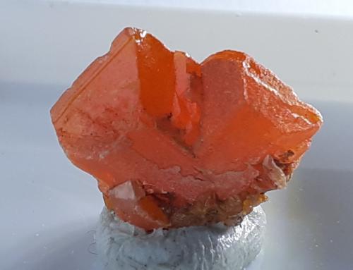 Wulfenite<br />Sidzhak, Pskem Valley, Ugam Range, Tashkent Region, Republic of Uzbekistan<br />1,3 x 1 cm<br /> (Author: Volkmar Stingl)