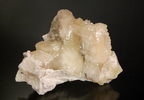 Witherite<br />Minerva I Mine, Ozark-Mahoning group, Cave-in-Rock Sub-District, Hardin County, Illinois, USA<br />8.0 x 5.0 x 4.5 cm<br /> (Author: Michael Shaw)