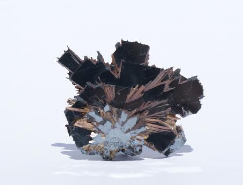 Hematite and Rutile<br />Novo Horizonte, Bahia, Northeast Region, Brazil<br />60mm x 45mm x 30 mm<br /> (Author: Philippe Durand)