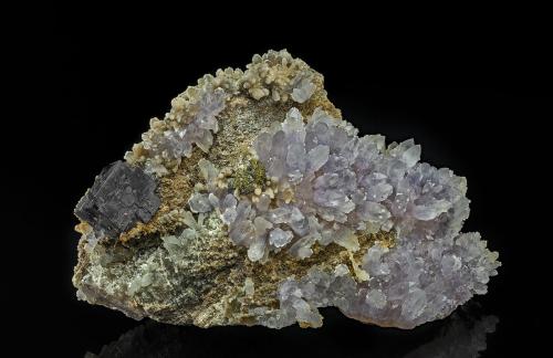 Quartz (variety amethyst), Galena, Chalcopyrite<br />Mina Septiembre (Mina 9 Septiembre), Zona minera Madan, Montes Rhodope, Smolyan Oblast, Bulgaria<br />14.0 x 7.5 cm<br /> (Author: am mizunaka)