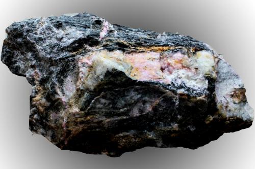 Adamita (variedad adamita cobaltífera)<br />Mina Feliz Encuentro, Sierra Almagrera, Cuevas del Almanzora, Comarca Levante Almeriense, Almería, Andalucía, España<br />38 x 20 x 8 mm.<br /> (Autor: José Luis Zamora)