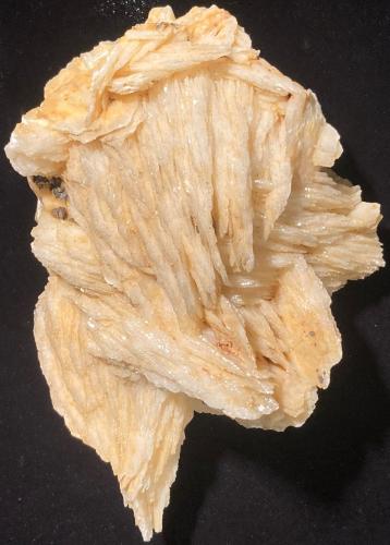 Barite<br />Mibladen (Mibladen mining district), Midelt, Midelt Province, Drâa-Tafilalet Region, Morocco<br />162 mm X 124 mm X 93 mm<br /> (Author: Robert Seitz)