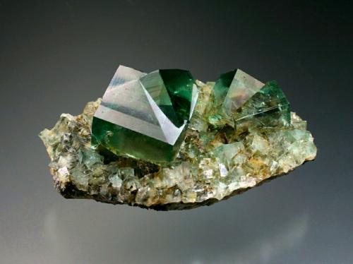 Fluorite<br />Rogerley Mine, Diana Maria Mine (Sutcliffe Vein) , Frosterley, Weardale, North Pennines Orefield, County Durham, England / United Kingdom<br />5x3x3 cm<br /> (Author: Jesse Fisher)