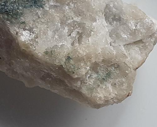 Gormanite<br />Hahnenkofel, Millstatt Lake, Rothenturn, Spittal an der Drau, Hohe Tauern, Carinthia/Kärnten, Austria<br />FoV ca. 1,5 x 1 cm<br /> (Author: Volkmar Stingl)