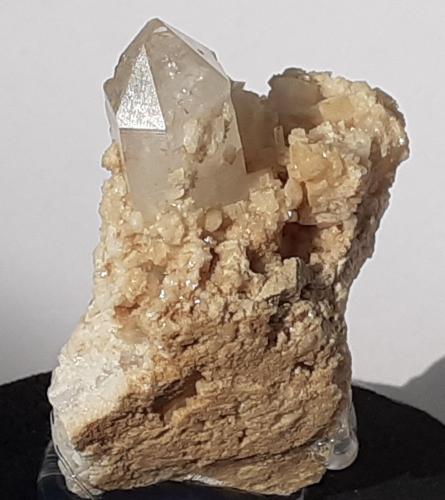 Quartz, Dolomite<br />Knorren, Mayrhofen, Ziller Valley (Zillertal), North Tyrol, Tyrol/Tirol, Austria<br />3 x 2 cm<br /> (Author: Volkmar Stingl)