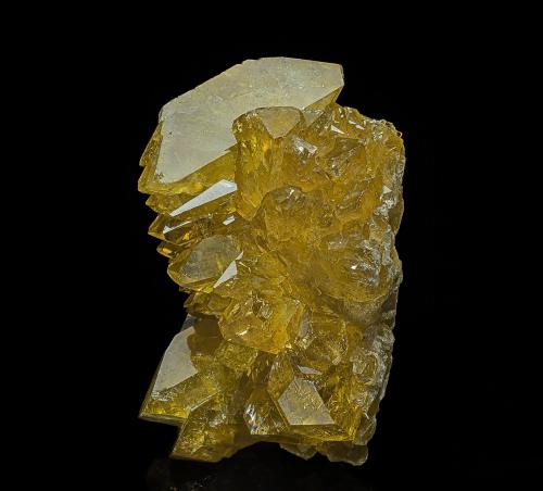 Baryte<br />Pöhla-Tellerhäuser Mine, Pöhla, Schwarzenberg District, Erzgebirgskreis, Saxony/Sachsen, Germany<br />4.9 x 3.3 cm<br /> (Author: am mizunaka)