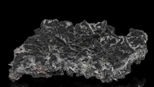 Boulangerite, Baryte<br />Cavnic mining area, Cavnic, Maramures, Romania<br />14.2 x 6.2 cm<br /> (Author: am mizunaka)
