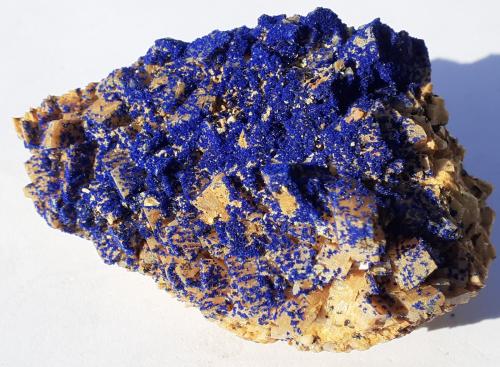Azurite, Dolomite<br />Lilien adit, Kleinkogel, St Gertraudi, Brixlegg, Kufstein District, Inn Valley, North Tyrol, Tyrol/Tirol, Austria<br />6,5 x 4 cm<br /> (Author: Volkmar Stingl)