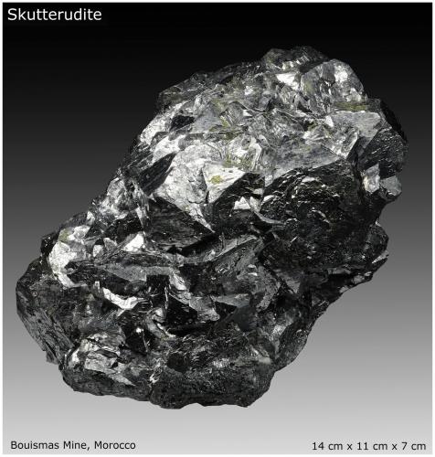 Skutterudite<br />Mina Bouismas, Agdz, distrito minero Bou Azzer, Provincia Zagora, Región Drâa-Tafilalet, Marruecos<br />140 mm x 110 mm x 70 mm<br /> (Author: silvia)
