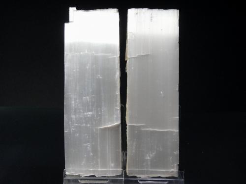 Yeso<br />Quéntar Dam, Quéntar, Comarca Vega de Granada, Granada, Andalusia, Spain<br />12 x 5 cm.<br /> (Autor: Antonio P. López)