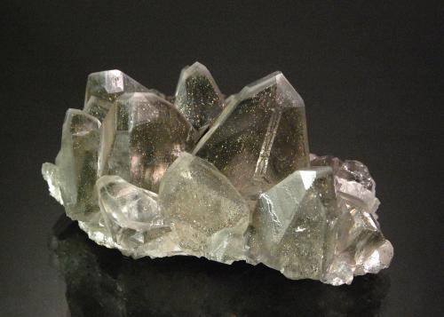 Calcite<br />Conco Mine, North Aurora, Kane County, Illinois, USA<br />8.0 x 7.8 x 4.0 cm<br /> (Author: Michael Shaw)