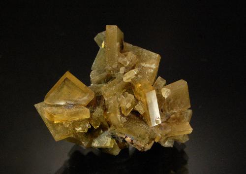 Baryte<br />Magma Mine, Superior, Pioneer District, Pinal Mountains, Pinal County, Arizona, USA<br />3.5 x 2.8 x 1.8 cm<br /> (Author: Michael Shaw)
