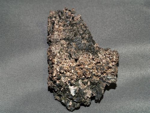 Silver<br />Green-Meehan Mine, Cobalt area, Cobalt-Gowanda Region, Bucke Township, Timiskaming District, Ontario, Canada<br />6.5x5x1.2 cm''s<br /> (Author: Joseph DOliveira)
