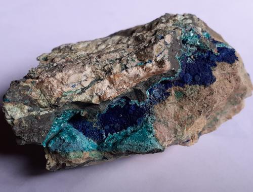 Azurite, Malachite, Tirolite, Quartz, Dolomite<br />Kogelmoos, Gallzein, Schwaz District, North Tyrol, Tyrol/Tirol, Austria<br />6 x 4,5 cm<br /> (Author: Volkmar Stingl)