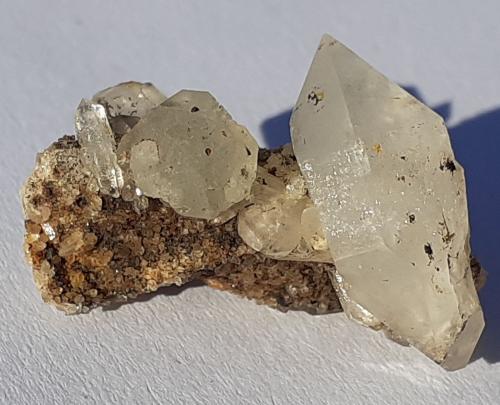 Quartz, Fluorite<br />Chengnan high speed railway tunnel, Wuyishan, Nanping Prefecture, Fujian Province, China<br />2 x 1 cm<br /> (Author: Volkmar Stingl)