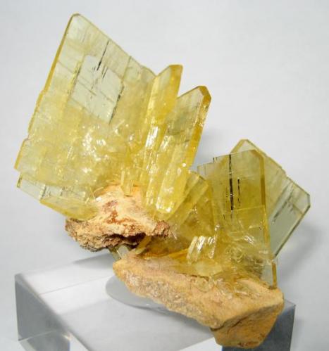 Barite
Nueva Esperanza, Puños, Huamalíes Province, Huánuco Department, Peru
80 mm x 43 mm (Author: Carles Millan)