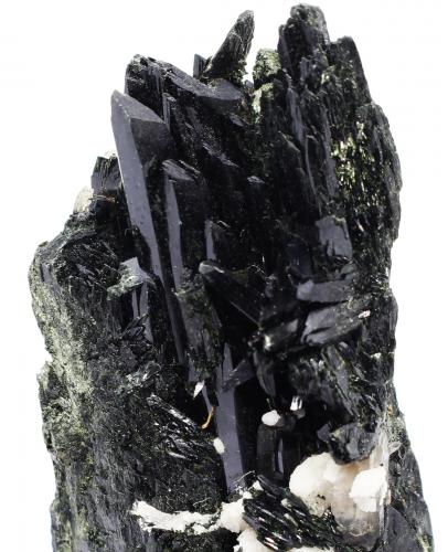 Aegirina<br />Mount Malosa (Northwest side), Zomba District, Malawi<br />9X3X3 cm<br /> (Autor: Luis Edmundo Sánchez Roja)