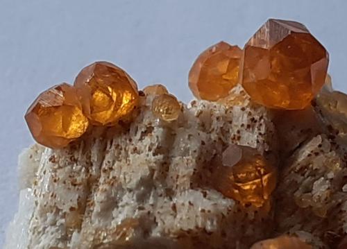 Grossular<br />Chenzhou Prefecture, Hunan Province, China<br />2,5 x 2 cm<br /> (Author: Volkmar Stingl)