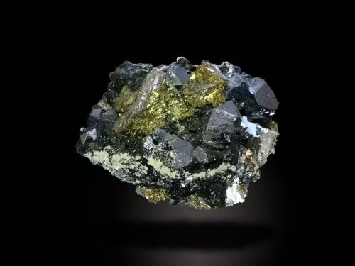 Chalcopyrite and Galena<br />Madan mining area, Rhodope Mountains, Smolyan Oblast, Bulgaria<br />55 mm x 47 mm x 33 mm<br /> (Author: Firmo Espinar)