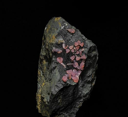 Rhodochrosite<br />Mina Wolf, Herdorf, Siegerland, Renania-Palatinado/Rheinland-Pfalz, Alemania<br />8.1 x 4.4 cm<br /> (Author: am mizunaka)