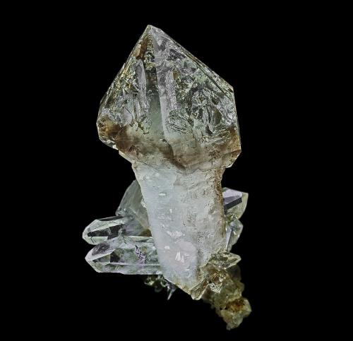 Quartz (variety smoky quartz)<br />Smoky Mountain Crystal Mine, Ashland, Schuylkill County, Pennsylvania, USA<br />7.3 x 4.0 cm<br /> (Author: am mizunaka)