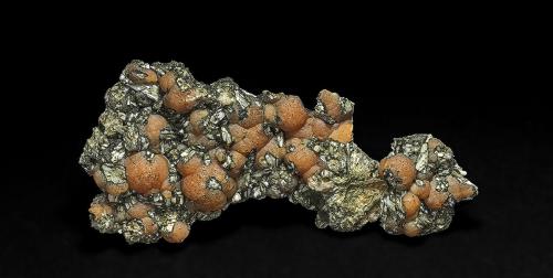 Rhodochrosite, Laumontite, Pyrite<br />Foote Lithium Co. Mine (Foote Mine), Kings Mountain District, Cleveland County, North Carolina, USA<br />7.7 x 3.5 cm<br /> (Author: am mizunaka)