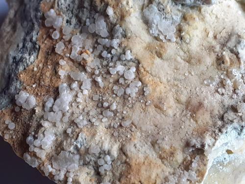 Melanophlogite<br />Fortullino, Rosignano Marittimo, Livorno Province, Tuscany, Italy<br />9 x 6 cm<br /> (Author: Volkmar Stingl)