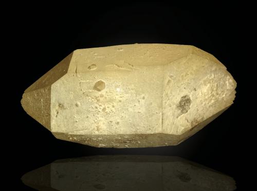 Quartz<br />Serrabal Mine, A Ponte Ulla-Santa Cruz de Ribadulla-San Pedro de Vilanova-Boqueixón-Codeso, Vedra/Boqueixón, Comarca Santiago, La Coruña / A Coruña, Galicia / Galiza, Spain<br />93 mm x 47 mm x 34 mm<br /> (Author: Firmo Espinar)