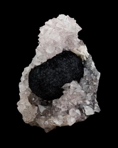Goethite<br />Amerzgane, Ouarzazate Province, Drâa-Tafilalet Region, Morocco<br />11 x 10 x 14 cm<br /> (Author: MIM Museum)