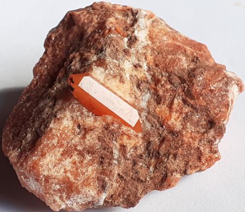 Quartz (variety jacinto de compostela)<br />Chella, Comarca Canal de Navarrés, Valencia / València, Comunidad Valenciana / Comunitat Valenciana, España<br />5 x 4,5 cm<br /> (Author: Volkmar Stingl)