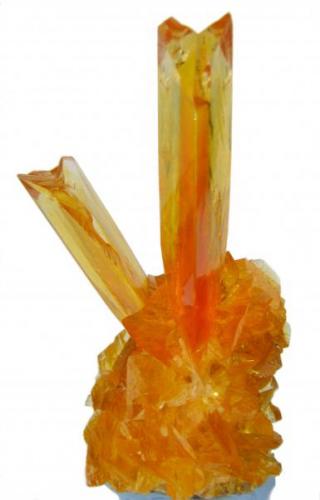 Gypsum
Salinas de Otuma, Paracas, Pisco, Ica, Peru
93 mm tall, 50 mm wide (Author: Carles Millan)