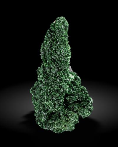 Metatorbernite<br />Shinkolobwe, Cinturón de cobre de Katanga, Katanga (Shaba), República Democrática del Congo (Zaire)<br />17 x 12 x 26 cm / main crystal: 1.3 cm<br /> (Author: MIM Museum)