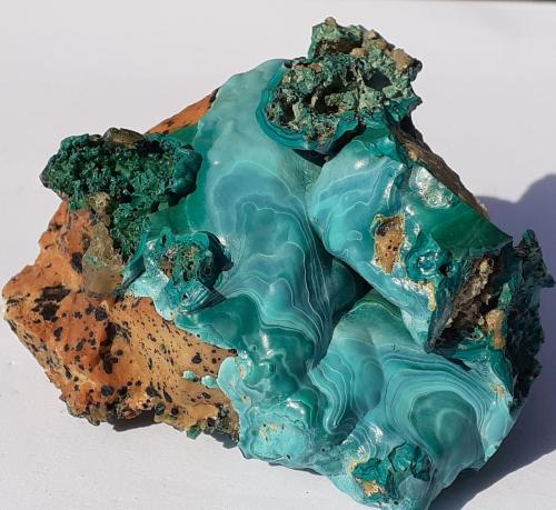 Malachite, Chrysocolla, Calcite<br />Falkenstein, Schwaz, Brixlegg-Schwaz area, Schwaz District, Inn Valley, North Tyrol, Tyrol/Tirol, Austria<br />7 x 5 cm<br /> (Author: Volkmar Stingl)