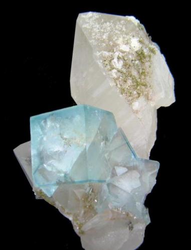 Fluorite, quartz
Yaogangxian Mine, Yizhang Co., Chenzhou Prefecture, Hunan Province, China
98 mm x 65 mm (Author: Carles Millan)
