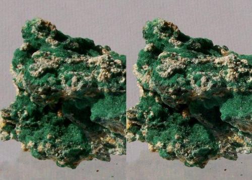 Malachite needles on matrix; Tsumeb Mine, Otawi highlands, Namibia.
65x52x40mm, 184g. GN’s collection id 09NAMm001.
Taken in direct sunlight. Stereo pair. (Author: Gerhard Niklasch)
