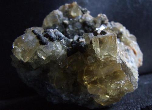 Yellow fluorite detail 2 (Author: nurbo)