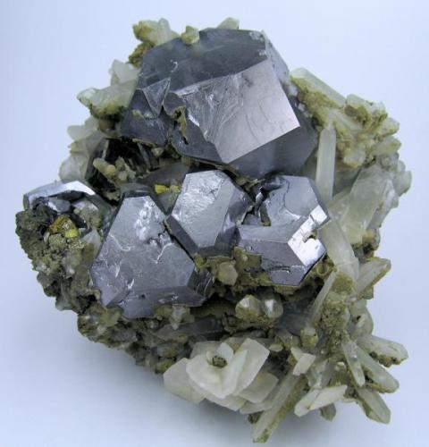 Galena, calcite, quartz
Dal’negorsk, Primorskiy Kray, Far-Eastern Region, Russia
90 mm x 90 x mm 50 mm (Author: Carles Millan)