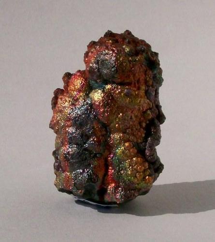 Iridescent Goethite; Tharsis, Huelva, Andalucía, España.
37mm tall. GN’s collection id 09ESG-001.
Taken in direct sunlight. (Author: Gerhard Niklasch)