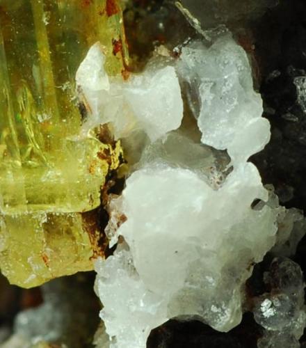 apatite_closeup.jpg (Author: jaysminerals)