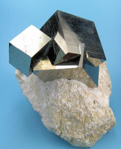 Pyrite
Ampliación a mina Victoria, Navajún, La Rioja, Spain
80 mm x 68 mm. Main crystal size: 28 mm on edge (Author: Carles Millan)