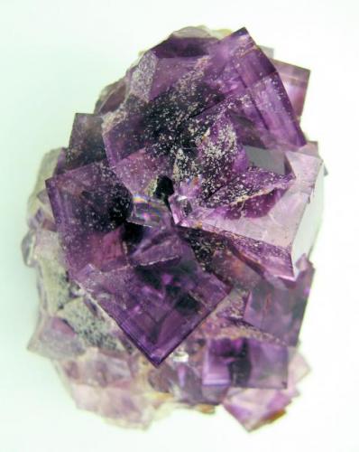 Fluorite, quartz
Berbes Mining area, Ribadesella, Asturias, Spain
72 mm x 55 mm x 55 mm. Main crystal edge: 23 mm (Author: Carles Millan)