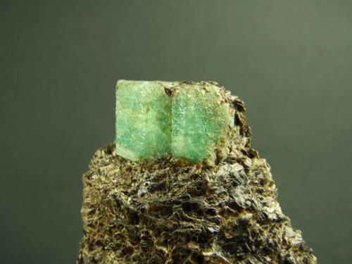 Beryl (Emerald)
7 x 4 x 2,5 cm
Franqueira (Pontevedra)
Spain (Author: Granate)