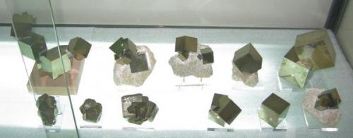 Pyrites-091012.jpg (Author: Carles Millan)