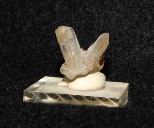 Cerussite from Tsumeb, Namibia. 1.5x1.5x2 cm. (Author: Jessica Simonoff)